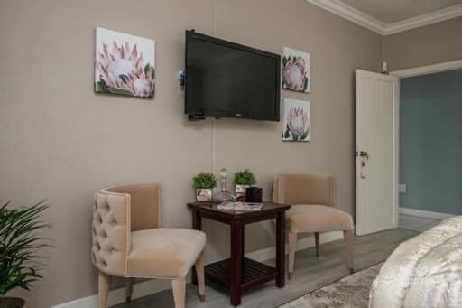 37 Alexandra Avenue, Self Catering Executive Apartment No Load Shedding And Water Outages Johannesburg Bagian luar foto